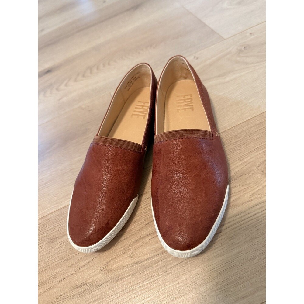 FRYE Melanie Women’s Slip-On Oyster Leather Sneaker Brick Red Flat Ballet Shoe 8